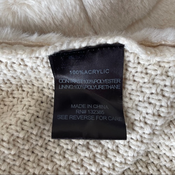 🎉HOST PICK🎉 Love Token Faux Fur Cream Draped Vest - Picture 6 of 8